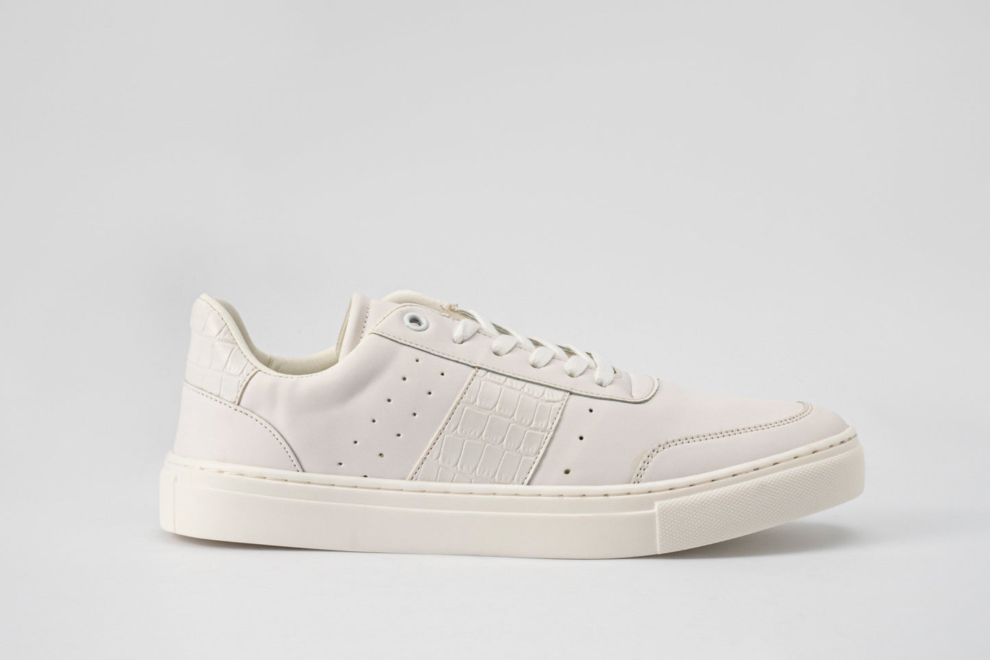 Lace-Up Sneaker - All White