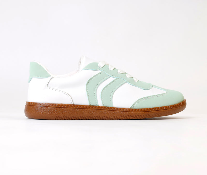 Retro Green Stripes Sneaker