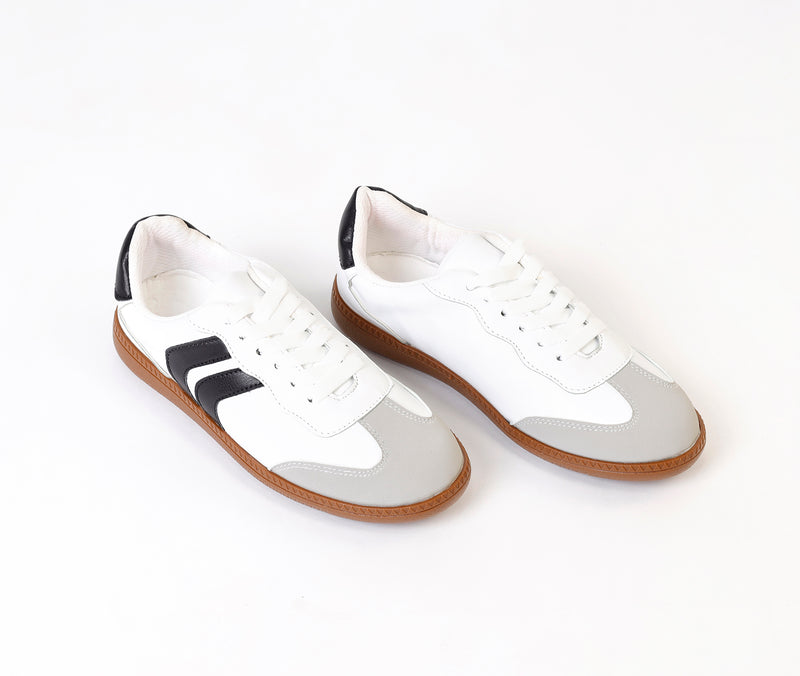 Retro Stripes Dual-Tone Sneaker