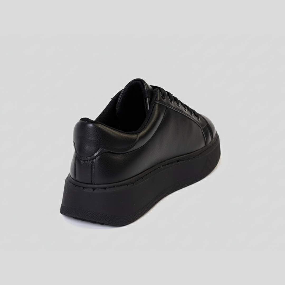 Essence Black Sneaker - Amza - 37