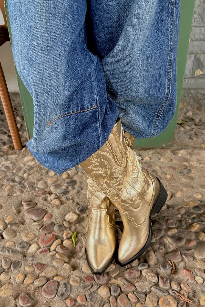 EMBROIDERED METALLIC GOLD COWBOY BOOTS