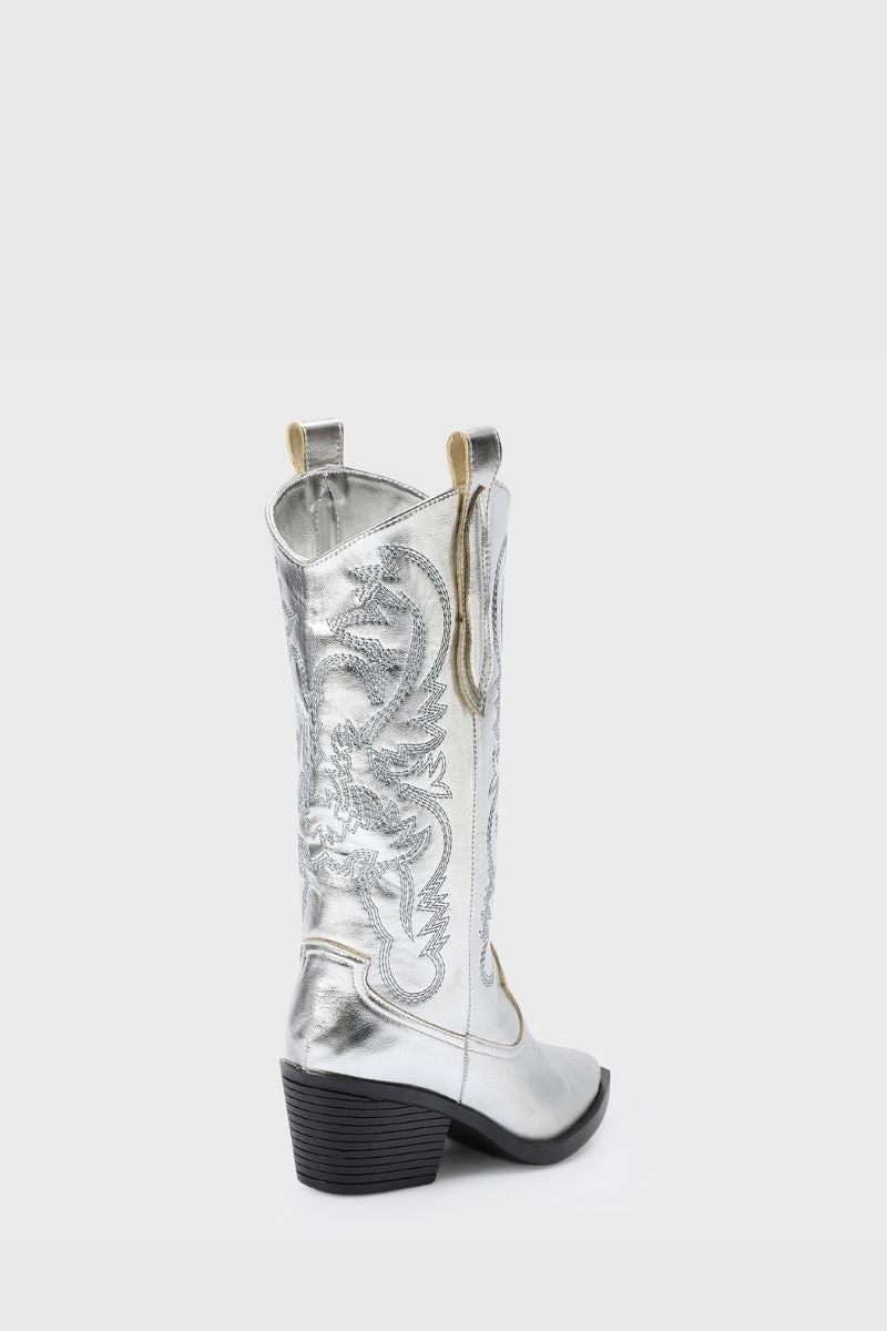 EMBROIDERED METALLIC SILVER COWBOY BOOTS