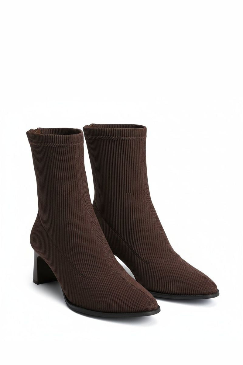 BROWN RIBBED STRETCHABLE ANKLE BOOT