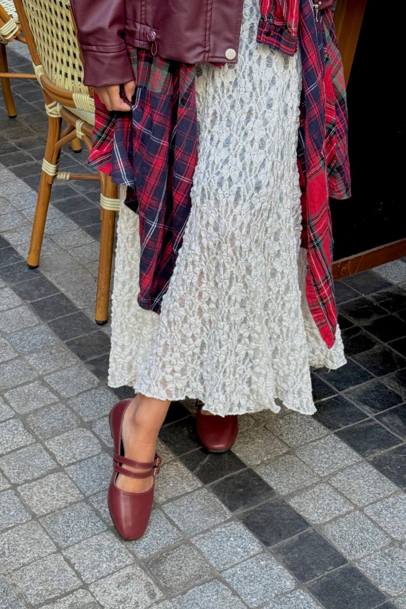 BURGUNDY DOUBLE BUCKLE BALLERINA