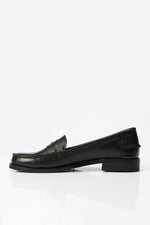 BLACK LEATHER PENNY LOAFERS