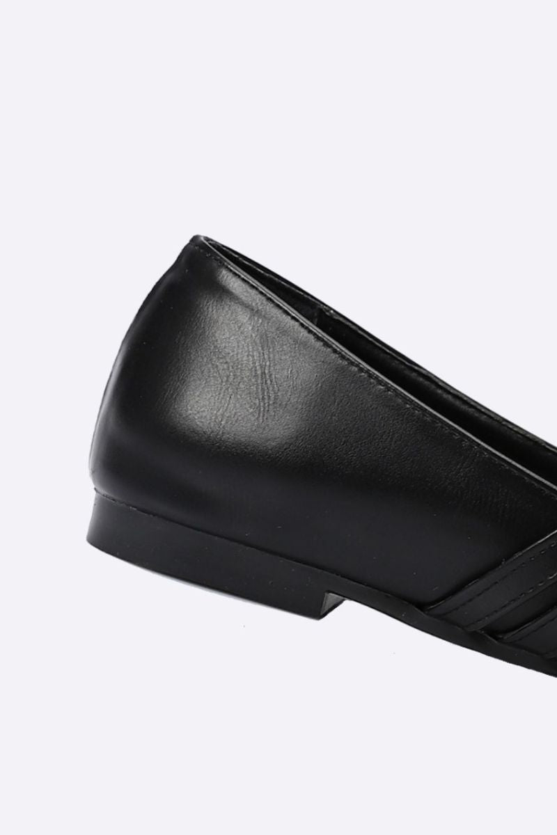 BLACK DOUBLE BUCKLE BALLERINA