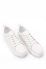 CASUAL STREET SNEAKERS