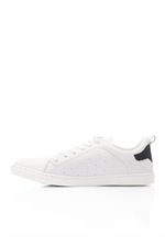 CASUAL STREET SNEAKERS