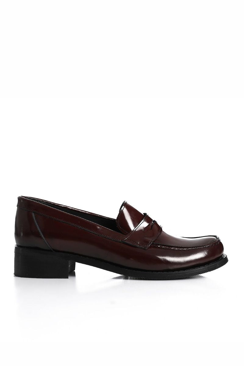 BURGUNDY LEATHER HEELED PENNY LOAFERS