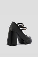 BLACK MARY JANE HEELS
