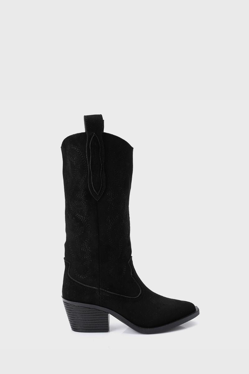 EMBROIDERED BLACK COWBOY BOOTS