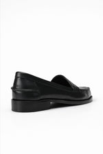 BLACK LEATHER PENNY LOAFERS