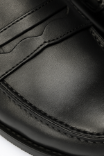 BLACK LEATHER PENNY LOAFERS