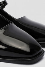 BLACK MARY JANE PUMPS