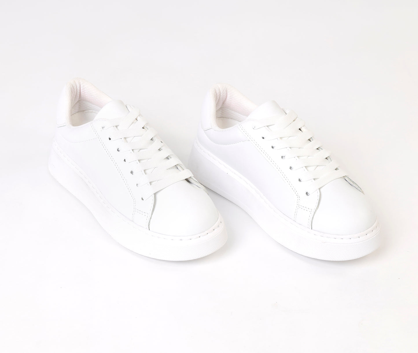 Essence White Sneaker