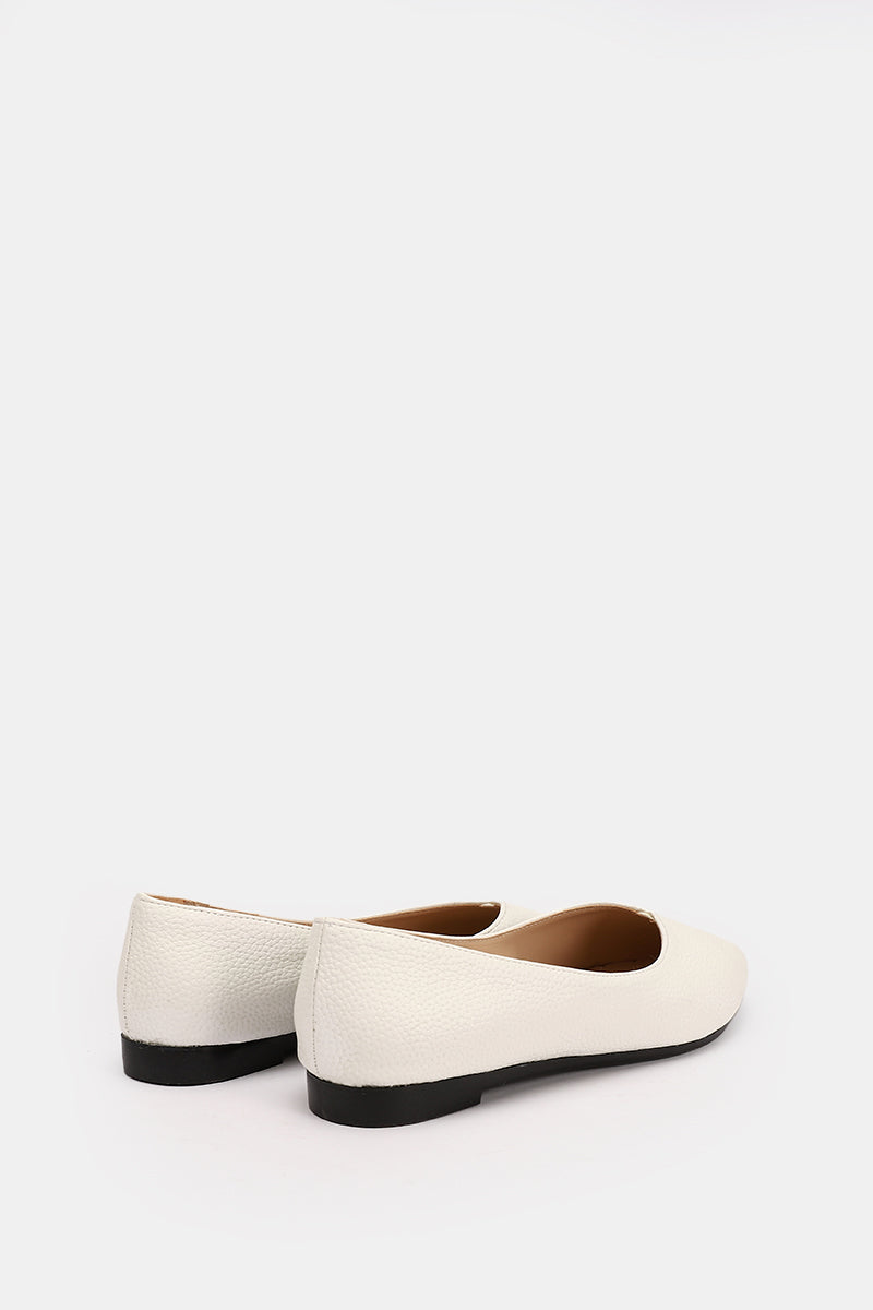 WHITE FLAT LEATHER BALLET