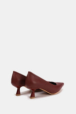 POINTED TOE BURGUNDY KITTEN HEELS