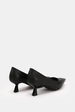POINTED TOE BLACK KITTEN HEELS