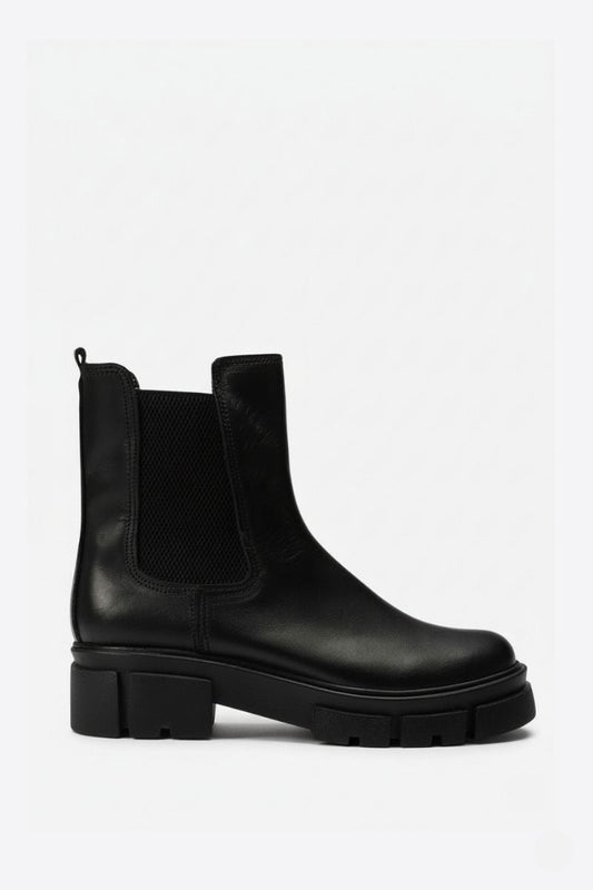 Black Leather Chelsea Boots - Amza - 37