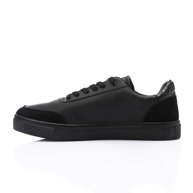 Classic Lace - Up Sneakers - Amza - 41