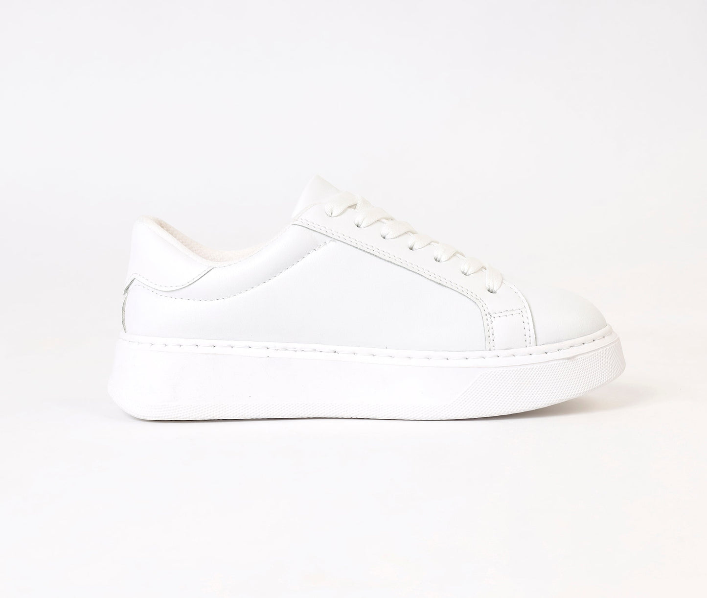 Essence White Sneaker - Amza - 37