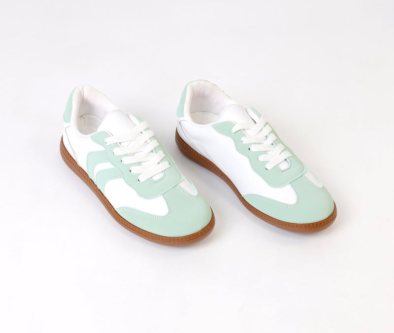 Retro Green Stripes Sneaker - Amza - 37