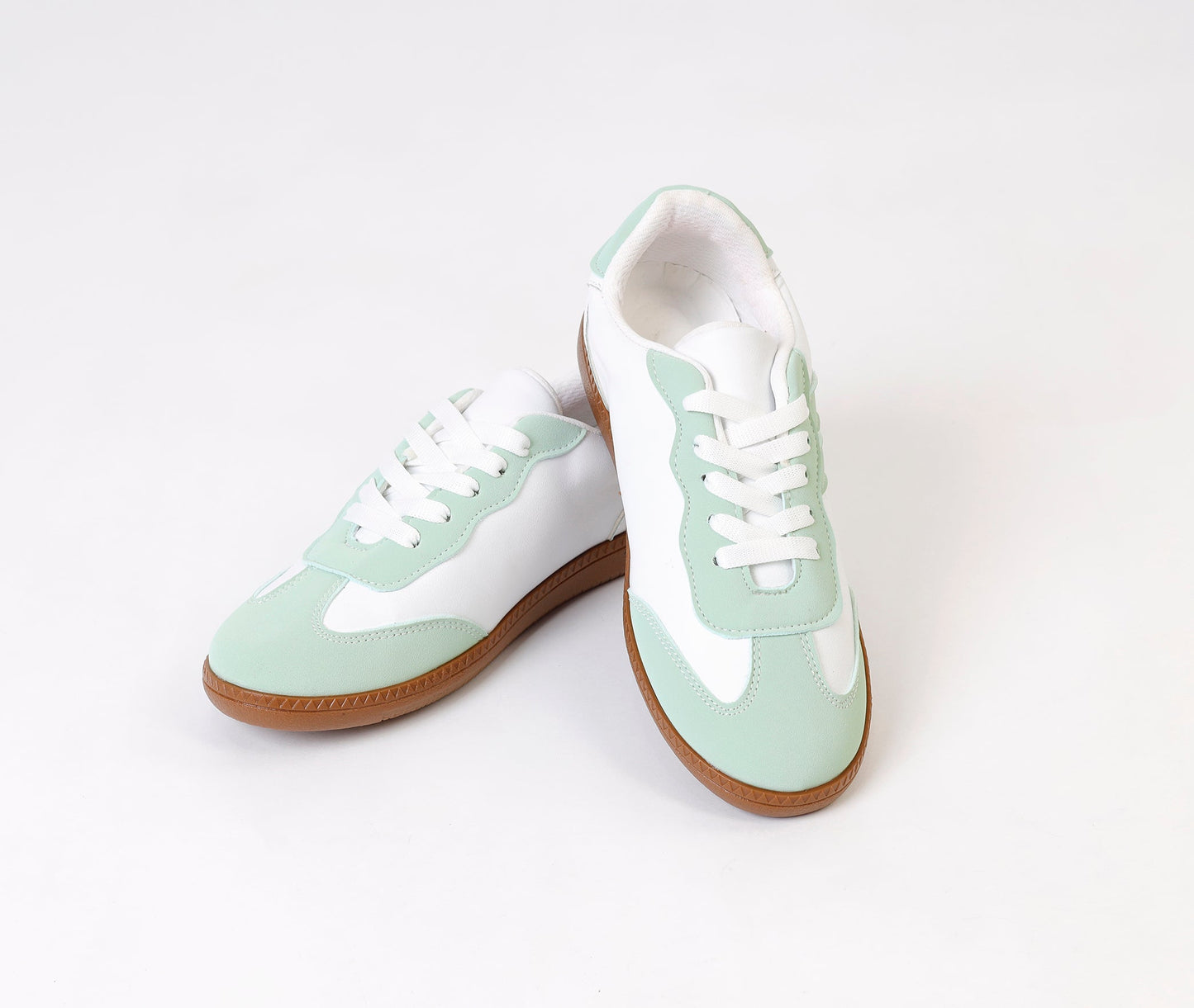 Retro Green Stripes Sneaker - Amza - 37