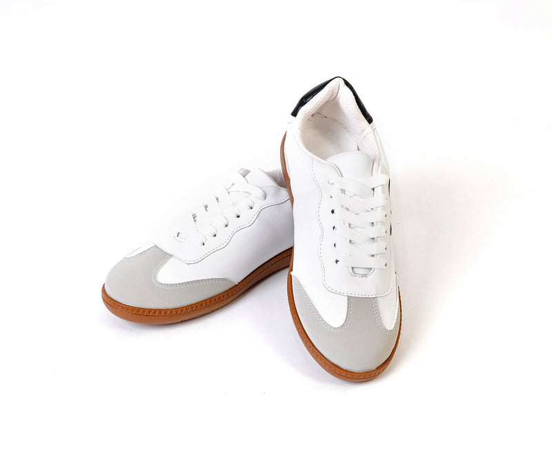 Retro Stripes Dual - Tone Sneaker - Amza - 37