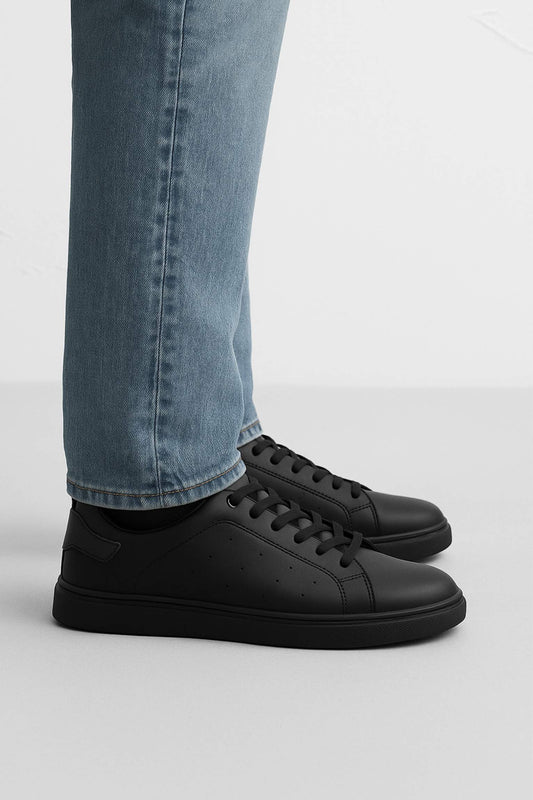 Timeless Lace - Up Sneakers - Amza - 41