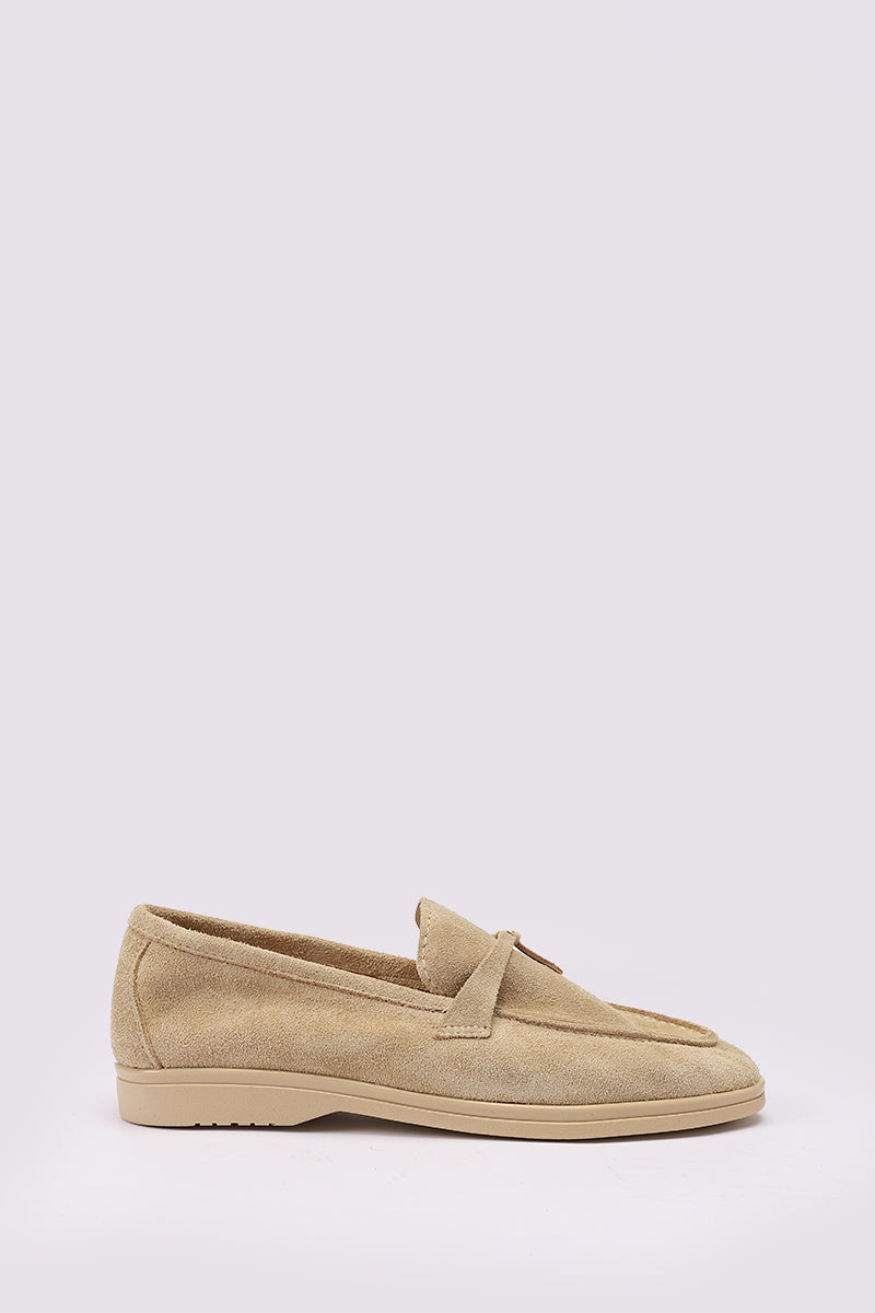 PREMIUM BEIGE TASSEL LOAFERS
